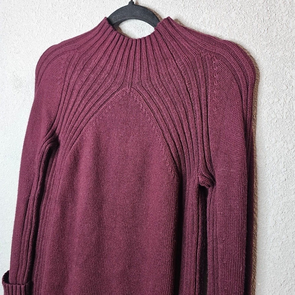 Talbots Petite Burgundy Mock Neck Ribbed Yoke Pullover Sweater Wine‎ Size P